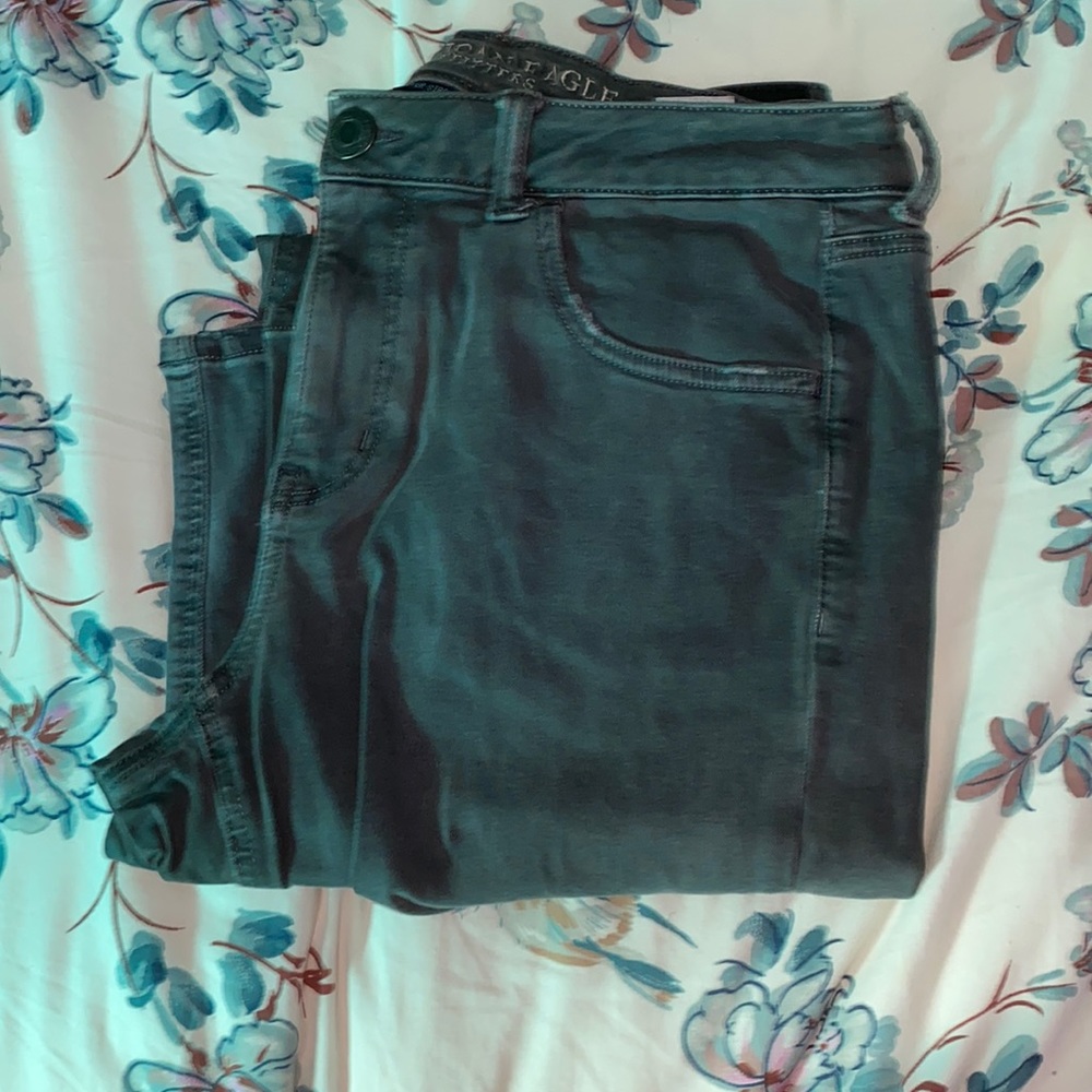 American Eagle Tom girl jeans
